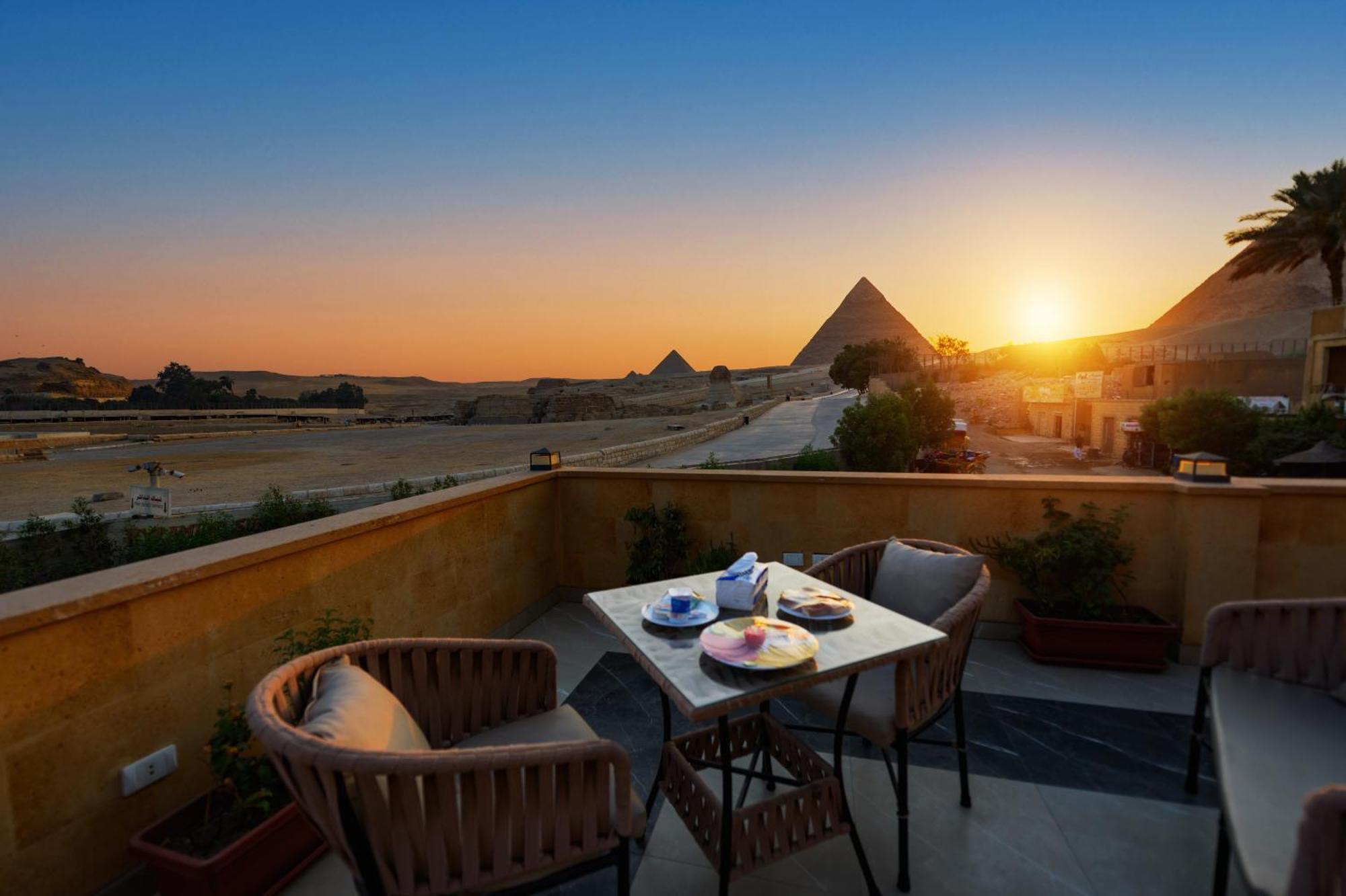The Gate Hotel Front Pyramids & Sphinx View Kafret el-Gabal 外观 照片