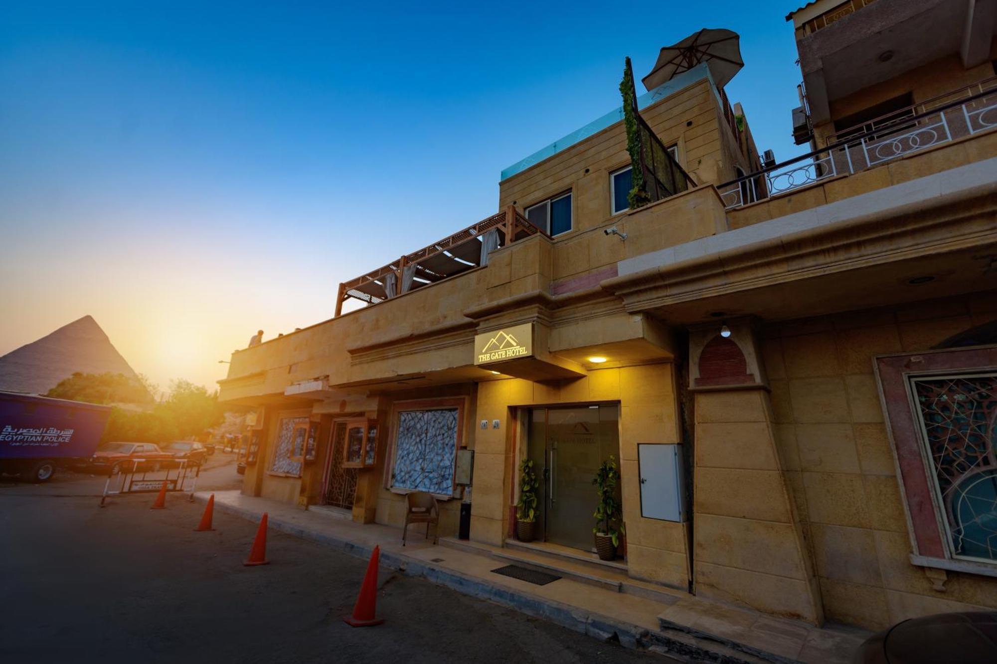 The Gate Hotel Front Pyramids & Sphinx View Kafret el-Gabal 外观 照片