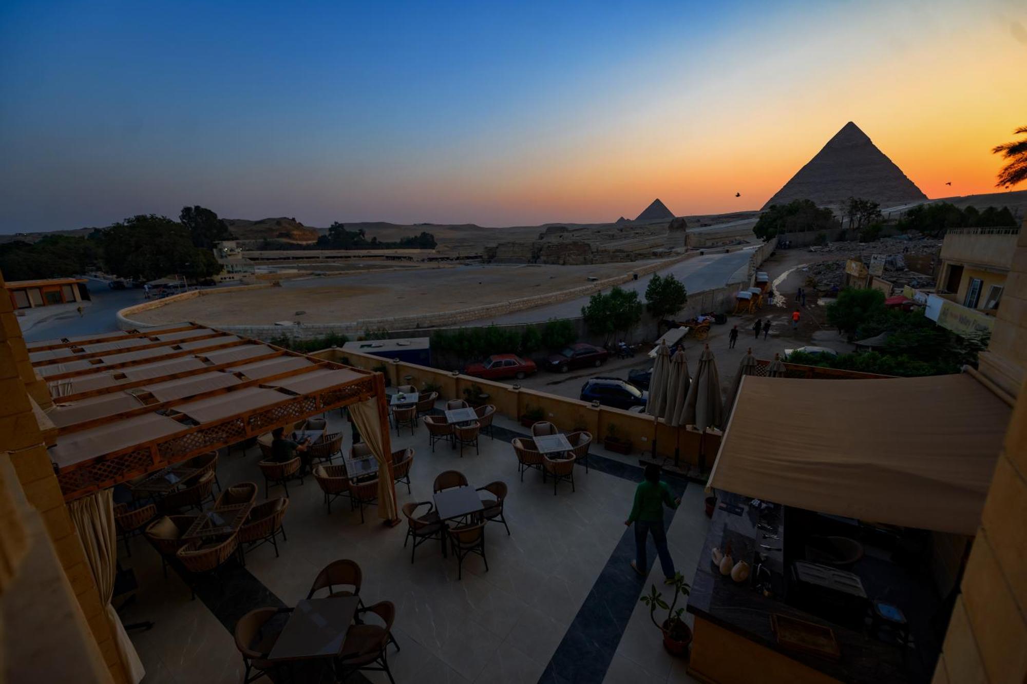 The Gate Hotel Front Pyramids & Sphinx View Kafret el-Gabal 外观 照片